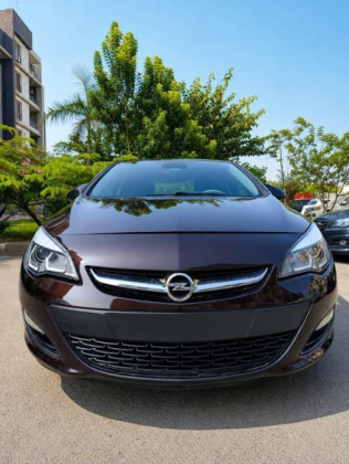 Opel Astra 2016 Black Automatic Used for Sale in Nasr city