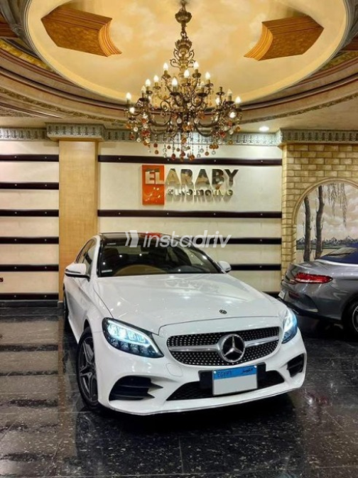 مرسيدس C 180 2019 أبيض أوتوماتيك مستعملة للبيع في الإسكندرية - 1