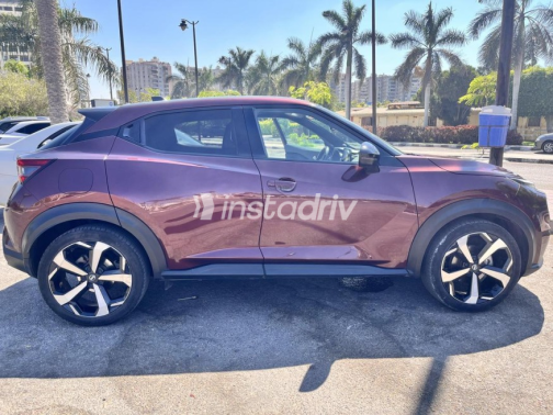 Nissan Juke 2021 Burgundy Automatic Used for Sale in Alexandria - 4