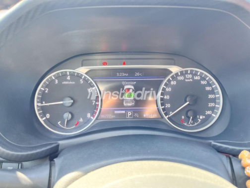 Nissan Juke 2021 Burgundy Automatic Used for Sale in Alexandria - 8