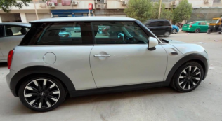Mini Cooper 2015 Silver Automatic Used for Sale in Maadi
