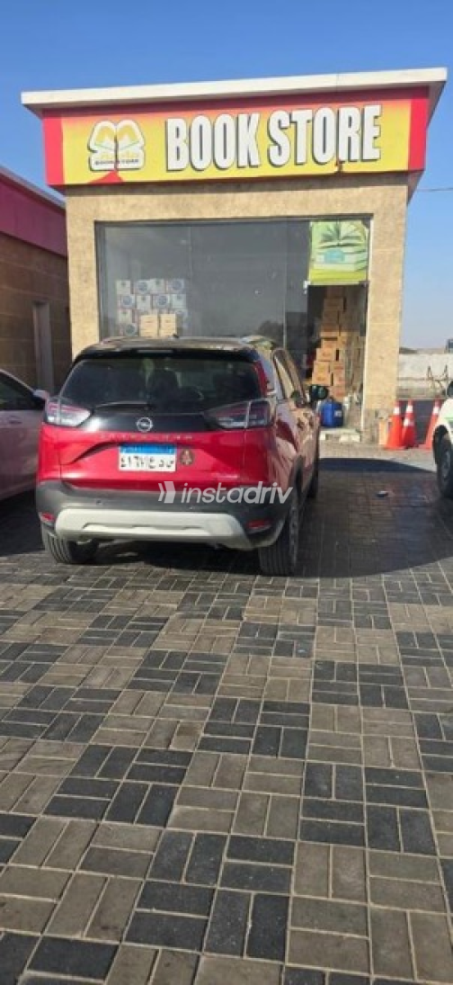 اوبل كروس لاند 2021 أحمر أوتوماتيك مستعملة للبيع في الإسكندرية - 2