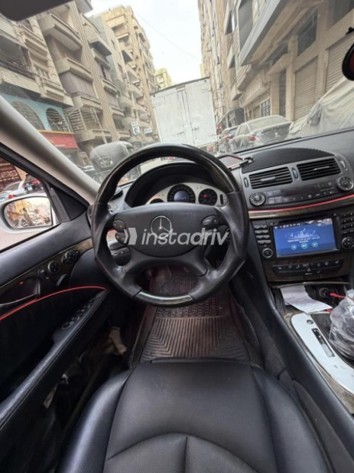 مرسيدس 320 2004 فضي أوتوماتيك مستعملة للبيع في الشرقية - 8