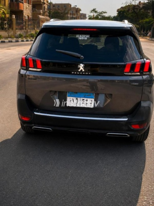 Peugeot 5008 2019 Mocha Automatic Used for Sale in 6 October - 5