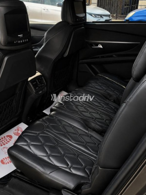 Peugeot 5008 2019 Mocha Automatic Used for Sale in 6 October - 8
