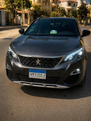 Peugeot 5008 2019 Mocha Automatic Used for Sale in 6 October