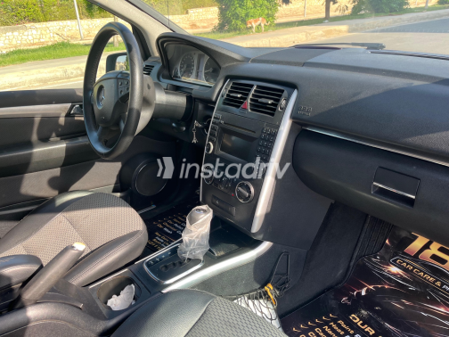 Mercedes B 160 2011 Gray Automatic Used for Sale in Greater Cairo ( Cairo + Giza) - 3