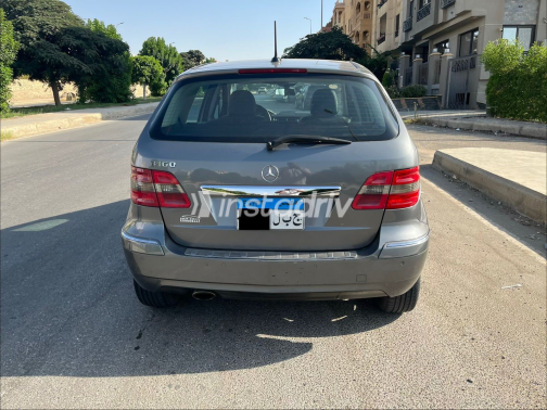 Mercedes B 160 2011 Gray Automatic Used for Sale in Greater Cairo ( Cairo + Giza) - 4