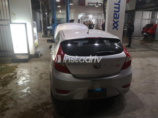 Hyundai Accent RB 2013 Silver Automatic Used for Sale in Cairo - 4