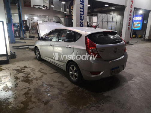 Hyundai Accent RB 2013 Silver Automatic Used for Sale in Cairo - 5