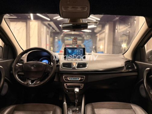 Renault Fluence 2016 Gold Automatic Used for Sale in Cairo - 4