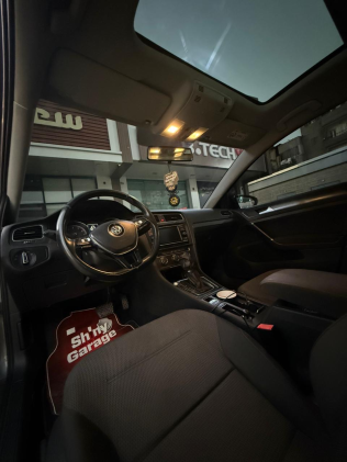 Volkswagen Golf 7 2019 Dark Gray Automatic Used for Sale in Greater Cairo ( Cairo + Giza)
