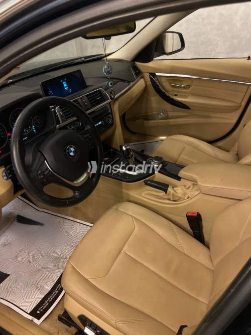 BMW 320 2017 White Automatic Used for Sale in Greater Cairo ( Cairo + Giza) - 1