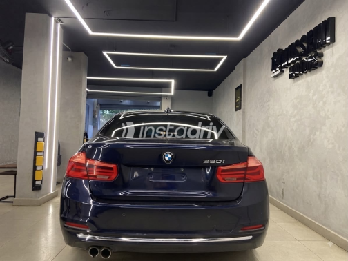 BMW 320 2017 White Automatic Used for Sale in Greater Cairo ( Cairo + Giza) - 2