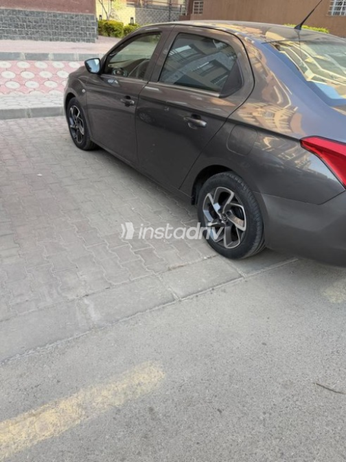 Citroën C Elysee 2021 Dark Gray Automatic Used for Sale in Madinaty - 5