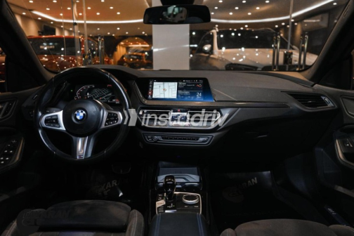 بي ام دبليو 218 i 2023 أزرق غامق أوتوماتيك مستعملة للبيع في مدينة نصر - 8