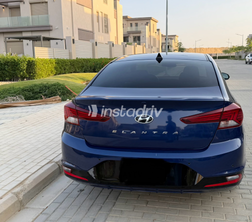 Hyundai Elantra AD 2024 Blue Automatic Used for Sale in Greater Cairo ( Cairo + Giza) - 4