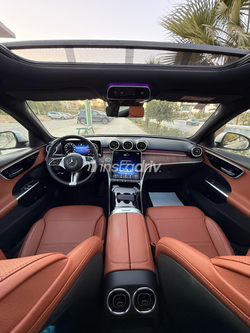 Mercedes C 180 2024 Silver Automatic Used for Sale in Greater Cairo ( Cairo + Giza) - 4