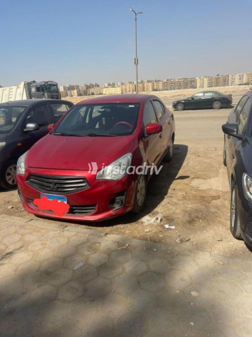 Mitsubishi Attrage 2014 Red Automatic Used for Sale in Cairo - 3