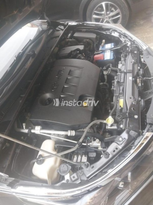 Toyota Corolla 2014 Silver Automatic Used for Sale in Touhk - 4