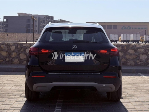 مرسيدس GLA 200 2024 أسود أوتوماتيك مستعملة للبيع في القاهرة - 8