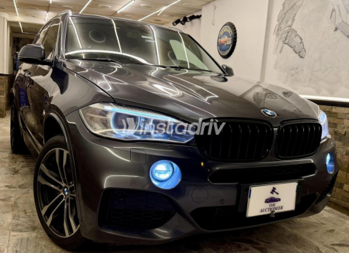 BMW X5 M 2015 Gray Automatic Used for Sale in Cairo - 3