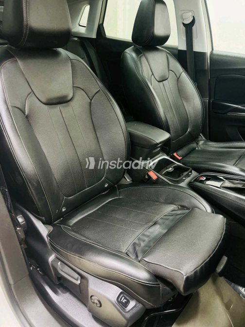 Opel Grandland 2018 White Automatic Used for Sale in Greater Cairo ( Cairo + Giza) - 6