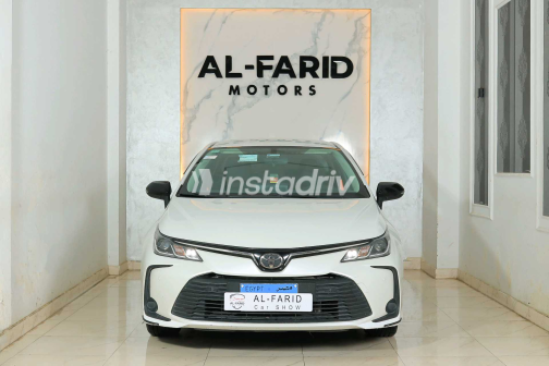 تويوتا كورولا 2022 أبيض أوتوماتيك مستعملة للبيع في القاهرة الكبرى ( القاهرة - الجيزة) - 1