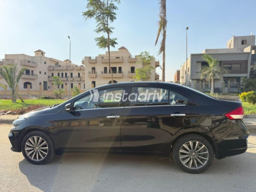 Toyota Belta 2022 Black Automatic Used for Sale in Cairo - 2