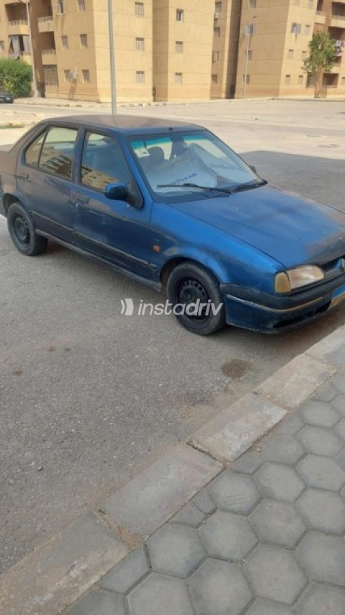 Renault Rainbow 1997 Dark Blue Manual Used for Sale in Badr City - 1