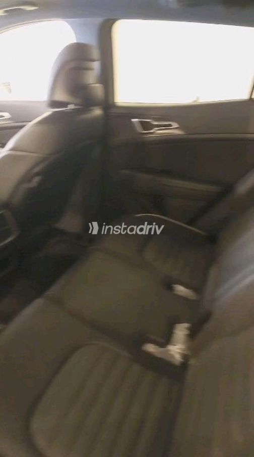 Kia Sportage 2025 White Automatic Used for Sale in Greater Cairo ( Cairo + Giza) - 3