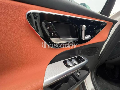 Mercedes GLC 200 2023 White Automatic Used for Sale in Nasr city - 9