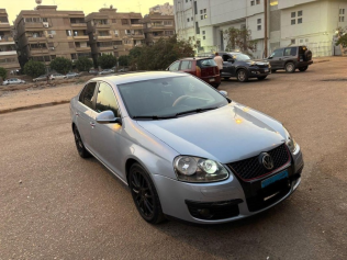 Volkswagen Jetta 2011 Blue Automatic Used for Sale in Heliopolis
