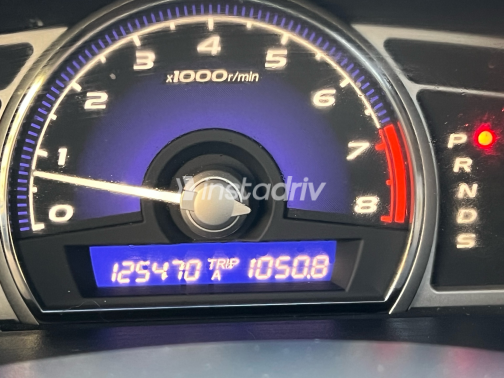 Honda Civic 2010 Gray Automatic Used for Sale in Greater Cairo ( Cairo + Giza) - 9