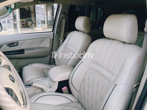Toyota Fortuner 2015 Beige Automatic Used for Sale in Agamy - 8