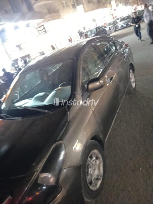 Nissan Sunny 2016 Dark Gray Automatic Used for Sale in Giza - 2