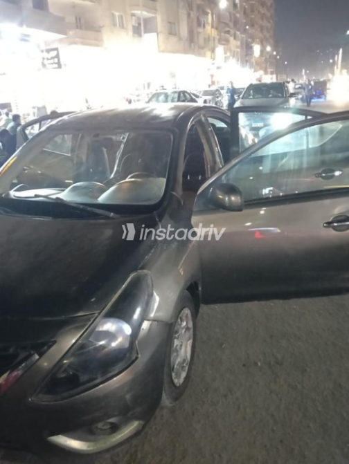 Nissan Sunny 2016 Dark Gray Automatic Used for Sale in Giza - 7