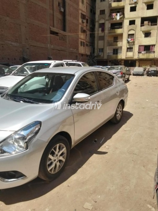 Nissan Sunny 2026 Silver Automatic Used for Sale in Giza - 3