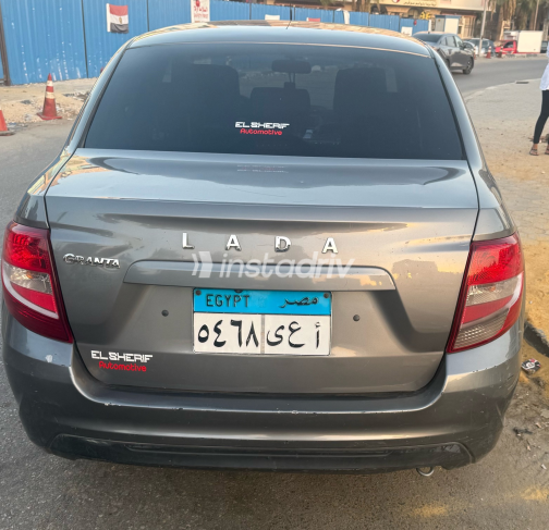 Lada Granta 2022 Gray Manual Used for Sale in Greater Cairo ( Cairo + Giza) - 3