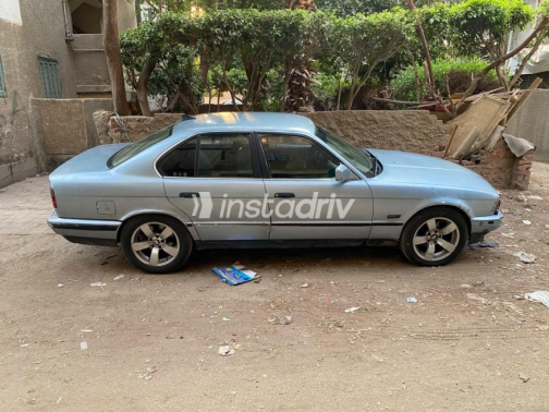 BMW 520 1990 Cyan Automatic Used for Sale in Imbaba - 4