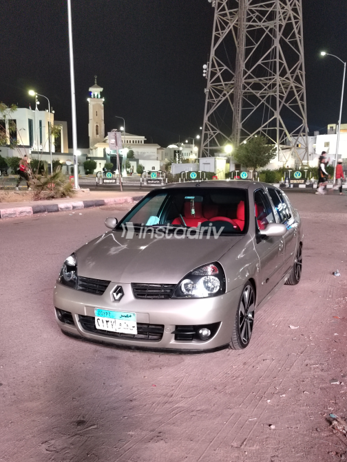 Renault Clio 2007 Beige Manual Used for Sale in Greater Cairo ( Cairo + Giza) - 4