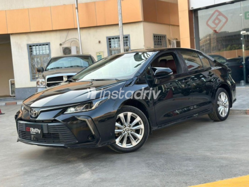 Toyota Corolla 2021 Black Automatic Used for Sale in Cairo - 3