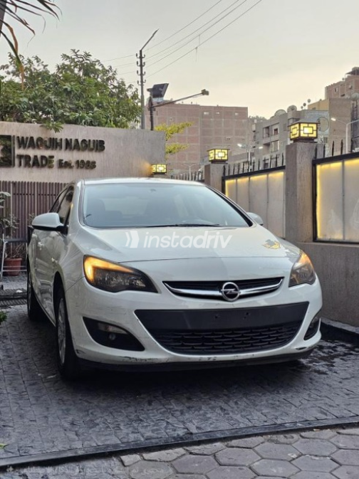 Opel Astra 2021 White Automatic Used for Sale in Heliopolis - 2
