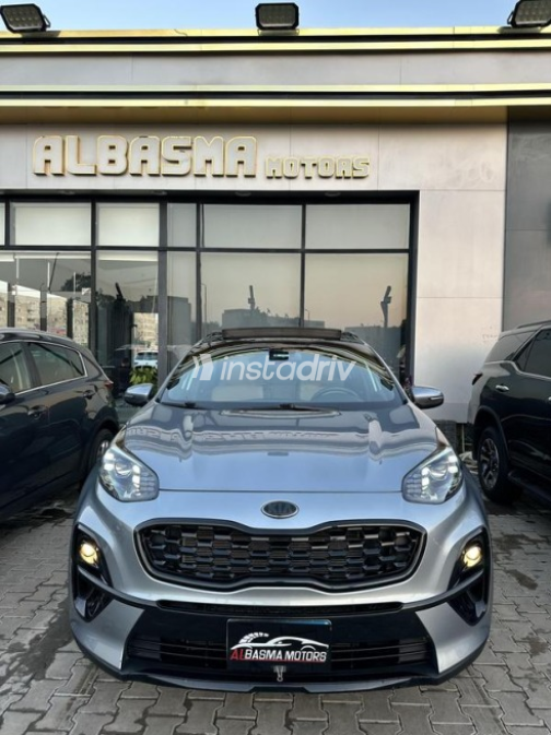 Kia Sportage 2022 Silver Automatic Used for Sale in Cairo - 4