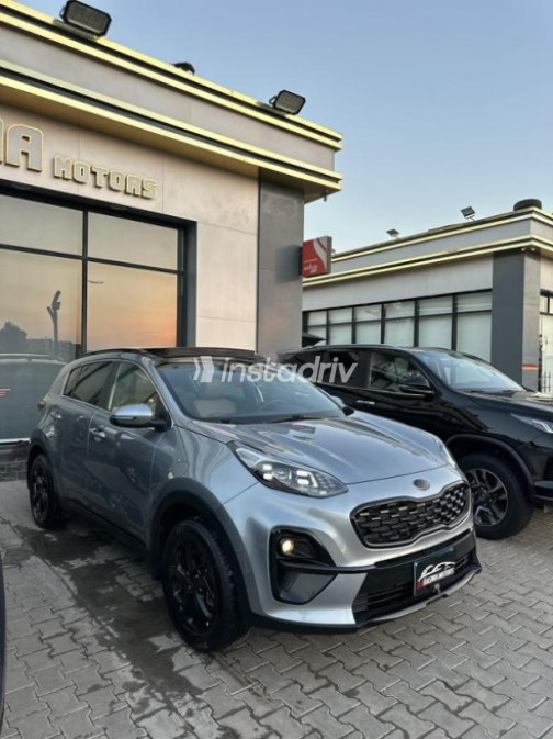 Kia Sportage 2022 Silver Automatic Used for Sale in Cairo - 8