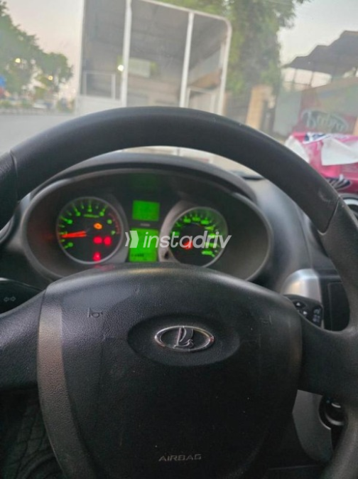 Lada Granta 2016 Bronze Automatic Used for Sale in Aswan - 8