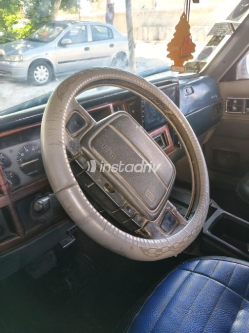 Jeep Cherokee 1996 Blue Automatic Used for Sale in Alexandria - 6