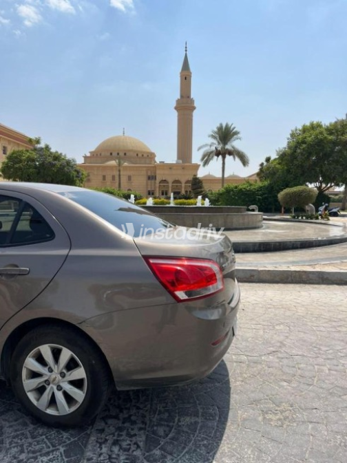 شيفروليه أوبترا 2021 برونزي أوتوماتيك مستعملة للبيع في القاهرة - 3