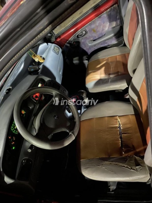 Fiat Siena 2000 Burgundy Manual Used for Sale in Greater Cairo ( Cairo + Giza) - 7