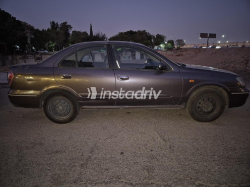 Nissan Sunny 2015 Gray Automatic Used for Sale in Cairo - 4